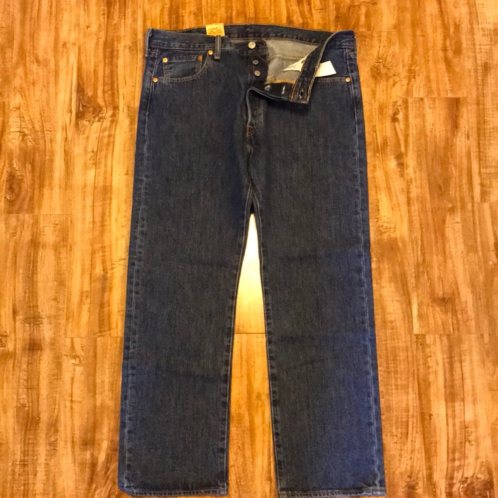 Levi’s 501 Straight Fit Jeans